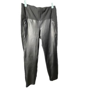 Old Navy Faux Leather Front Panel Leggings Women's Size M Black Crop